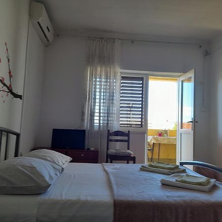 Apartment Gulin Sibenik Exterior photo